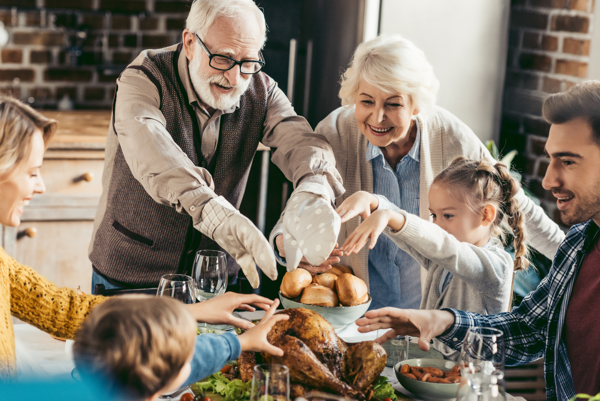 How to discuss signs of aging with your parents