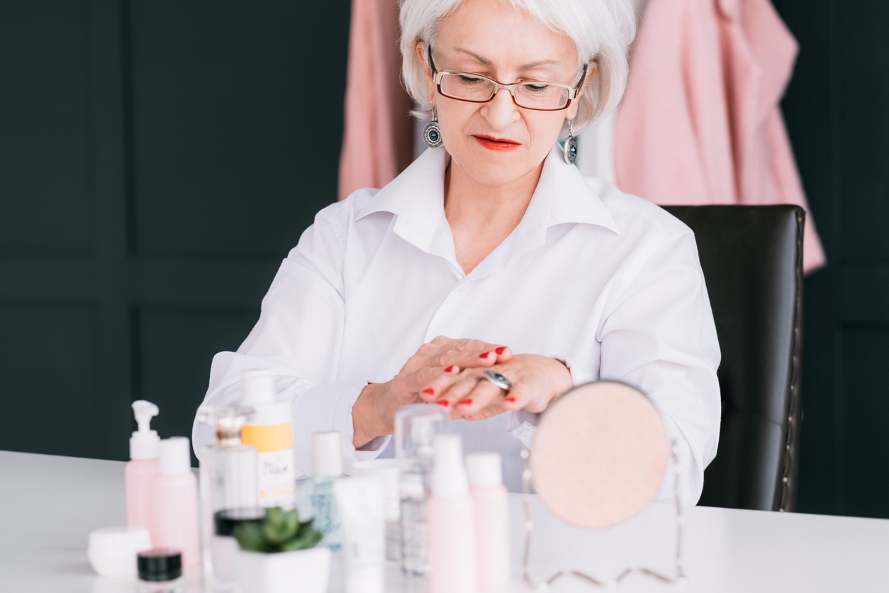 How to make your hands look younger